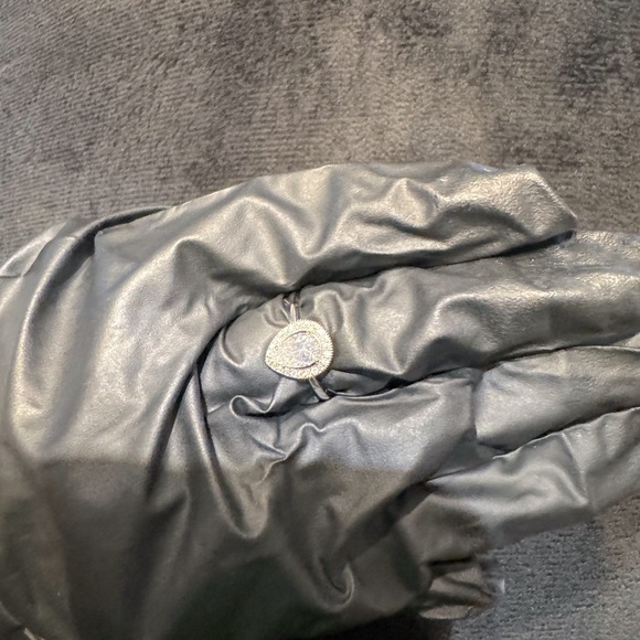 SOLD!! BRAND NEW Size 6 925 sterling silver Moissanite diamond ring. GRA RATED - Picture 11 of 11